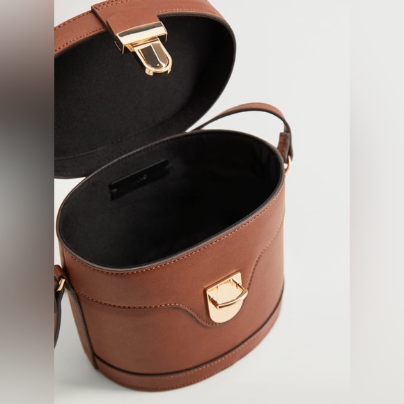 Mango Handbags - 💥 FINAL SALE 💥 MANGO Coffer Bag